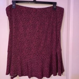 Woman’s Michael Kors plus size 1X pink and black skirt